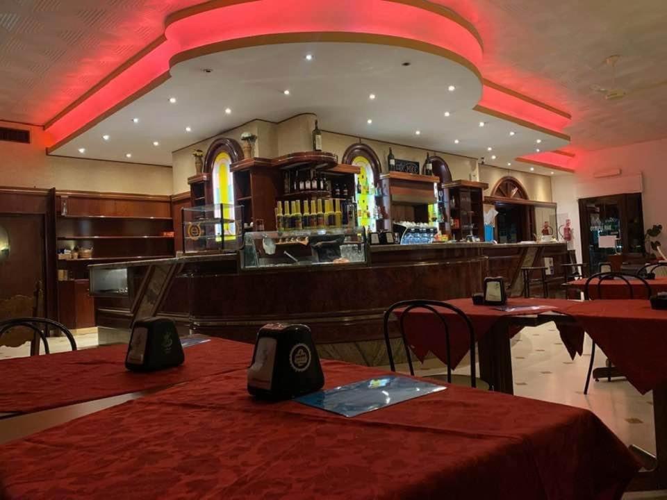Bollengo Hotel Lido מראה חיצוני תמונה